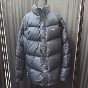 Nike Men's Navy Blue Puffer Jacket